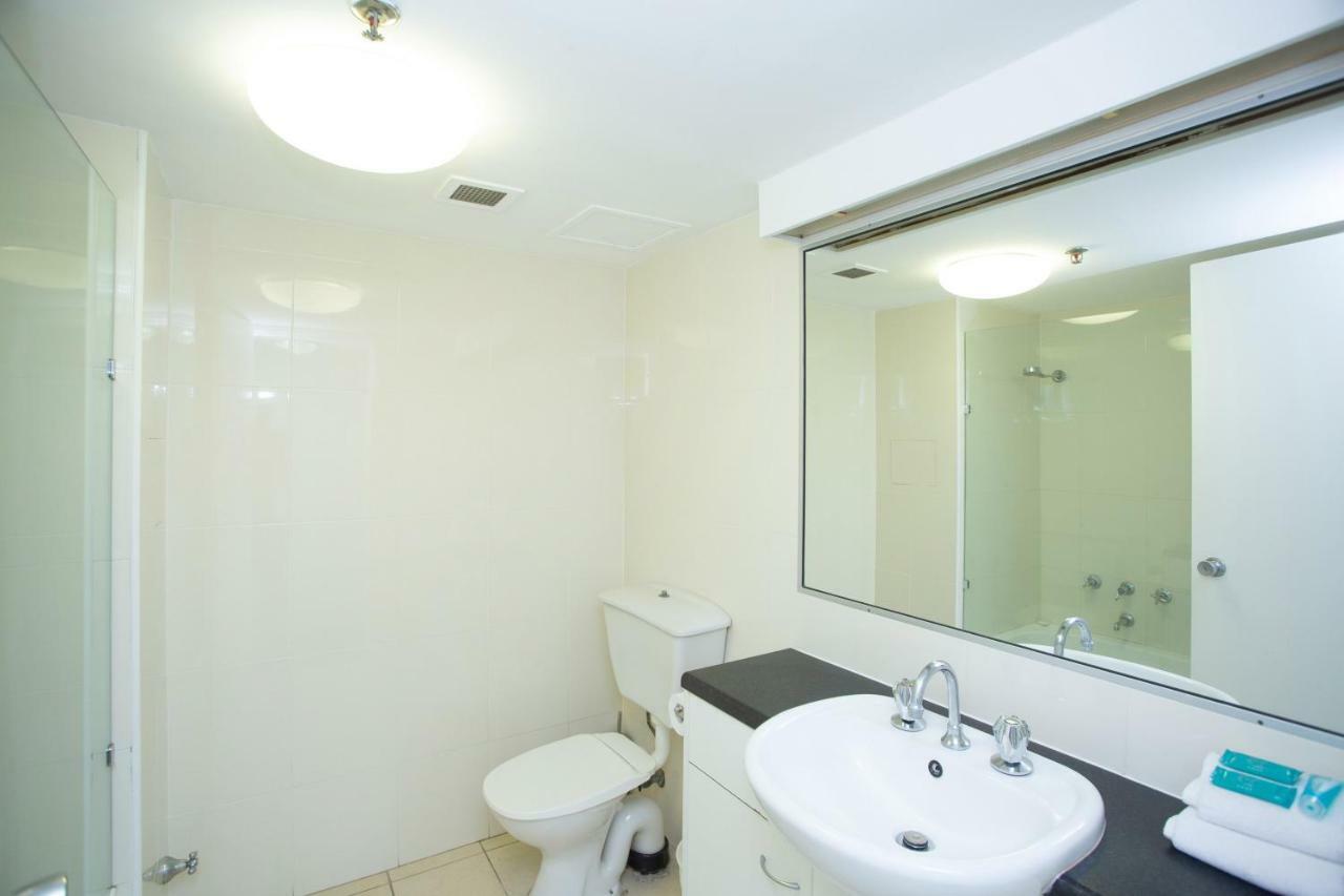 Longbeach Resort - Private Apartments Гоулд Коуст Екстериор снимка